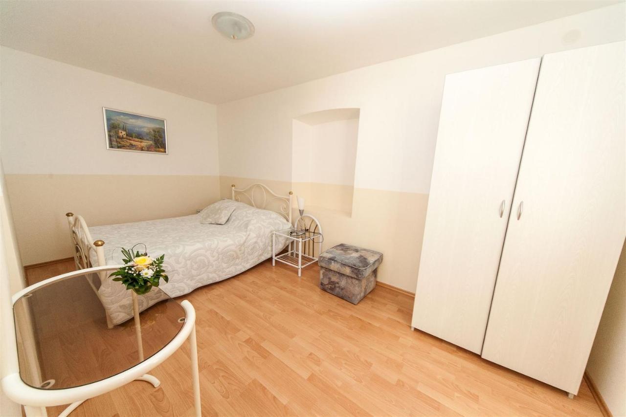 Apartments Carmen Crikvenica Eksteriør billede